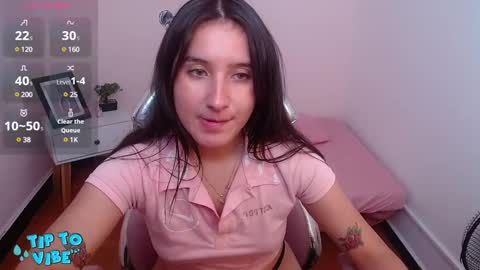 Catalina online show from 01-15-25, 01:56