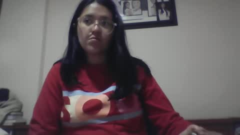 sweetyypeach online show from 12-08-24, 10:19