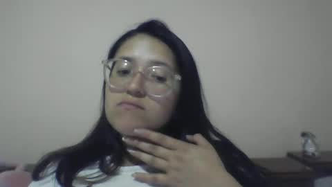 sweetyypeach online show from 12-20-24, 03:47