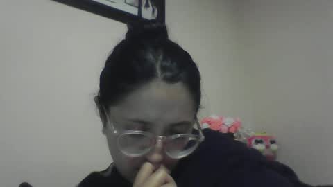 sweetyypeach online show from 01-22-25, 04:55