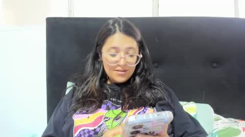 sweetyypeach online show from 01-30-25, 05:39