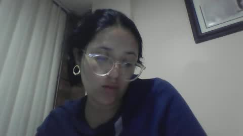 sweetyypeach online show from 02-12-25, 04:23