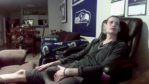 Snapshot of swelteringk chatting on 01-10-25, 02:46 Kile online show from 01-10-25, 02:46