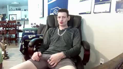 Snapshot of swelteringk chatting on 02-13-25, 06:41 Kile online show from 02-13-25, 06:41