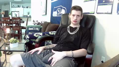 Snapshot of swelteringk chatting on 03-04-25, 05:24 Kile online show from 03-04-25, 05:24