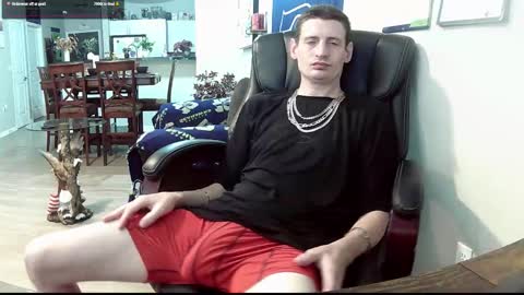 Snapshot of swelteringk chatting on 10-12-25, 09:36 Kile online show from 10-12-25, 09:36