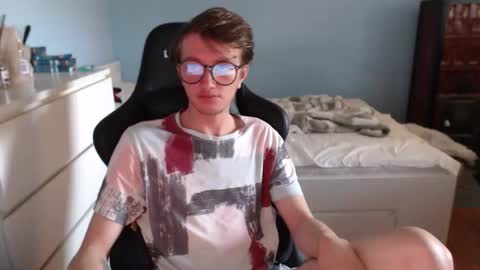 Snapshot of swetieechaarm chatting on 04-06-26, 09:10 Cat online show from 04-06-26, 09:10