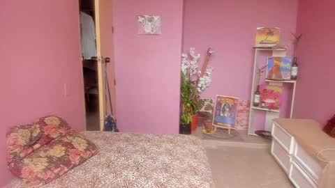 Snapshot of swettcabol chatting on 12-28-24, 05:46 swettcabol online show from 12-28-24, 05:46