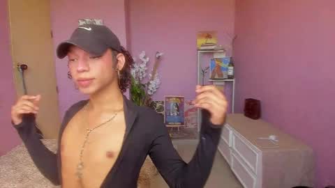 Snapshot of swettcabol chatting on 01-02-25, 03:51 swettcabol online show from 01-02-25, 03:51