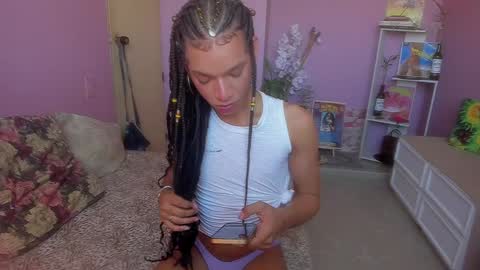 Snapshot of swettcabol chatting on 01-09-25, 05:22 swettcabol online show from 01-09-25, 05:22