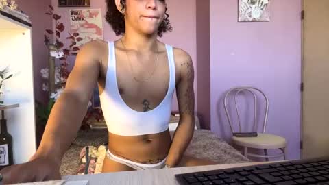 Snapshot of swettcabol chatting on 01-26-25, 06:58 swettcabol online show from 01-26-25, 06:58