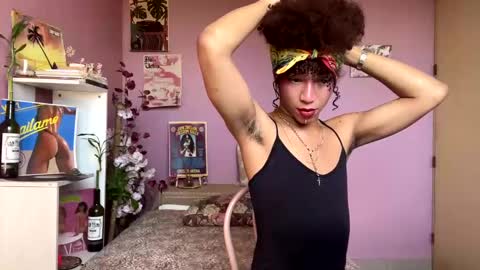 Snapshot of swettcabol chatting on 02-05-25, 03:52 swettcabol online show from 02-05-25, 03:52