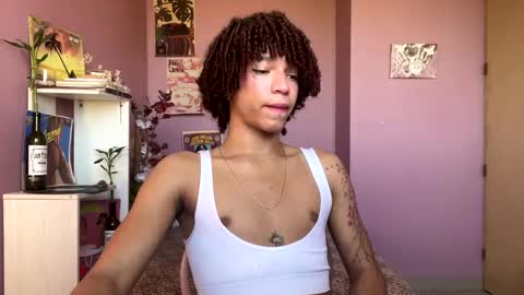 Snapshot of swettcabol chatting on 02-15-25, 06:44 swettcabol online show from 02-15-25, 06:44