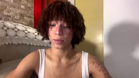 Snapshot of swettcabol chatting on 02-24-25, 01:02 swettcabol online show from 02-24-25, 01:02