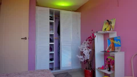 Snapshot of swettcabol chatting on 09-08-25, 08:41 swettcabol online show from 09-08-25, 08:41