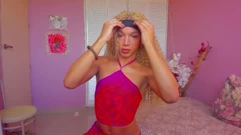 Snapshot of swettcabol chatting on 10-05-25, 07:23 swettcabol online show from 10-05-25, 07:23