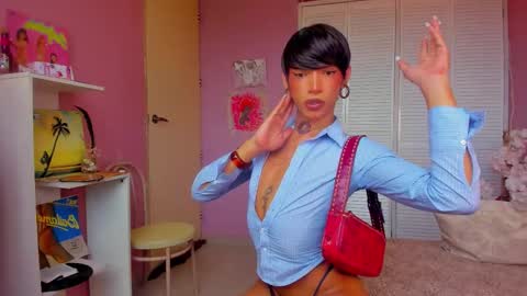 Snapshot of swettcabol chatting on 10-23-25, 07:56 swettcabol online show from 10-23-25, 07:56