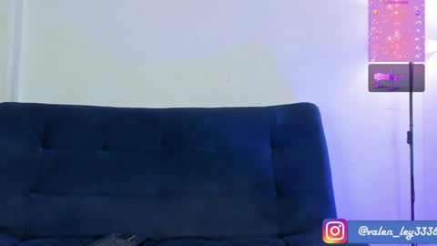 tina 3 online time from 9  to 4  online show from 12-19-24, 03:07