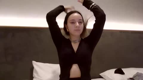 nur online show from 02-14-26, 02:58