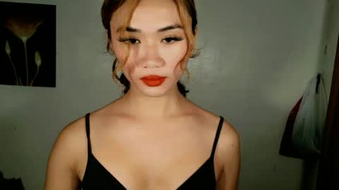 Snapshot of swiftbutdeadlylexy02 chatting on 06-25-26, 02:44 lexy online show from 06-25-26, 02:44