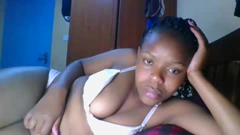 Snapshot of swit_seduction chatting on 05-30-26, 11:18 swit_seduction online show from 05-30-26, 11:18