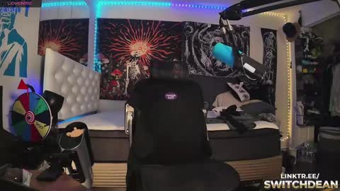 Switch online show from 09-25-25, 06:00