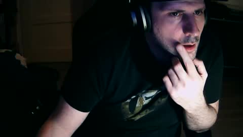 swizza7 online show from 12-22-25, 07:11