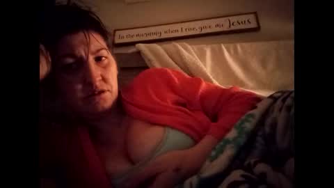 swollenclitneedsdad online show from 12-17-25, 03:01