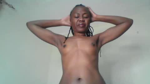 Snapshot of swtebony1 chatting on 07-27-26, 10:39 ALICIA online show from 07-27-26, 10:39