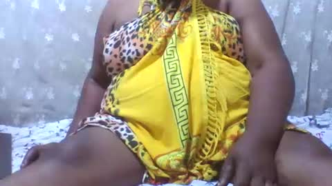 swtmilkymom online show from 09-15-25, 08:14