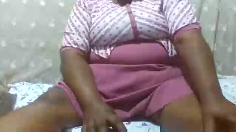 swtmilkymom online show from 09-16-25, 06:53