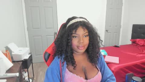 sxamleuy online show from 01-06-26, 03:21