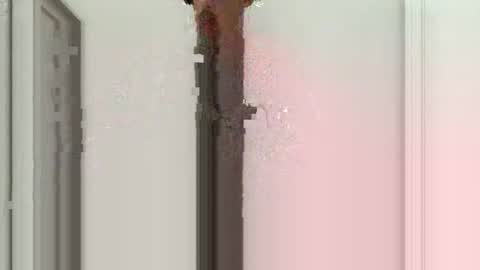 Snapshot of sxcysailor98 chatting on 11-17-25, 12:38 sxcysailor98 online show from 11-17-25, 12:38