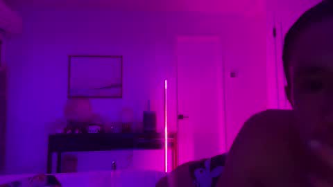 Snapshot of sxncndy chatting on 01-18-26, 02:21 sxncndy online show from 01-18-26, 02:21