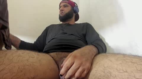 Snapshot of syd_achmed chatting on 02-01-26, 08:02 Greg online show from 02-01-26, 08:02