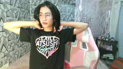 sydnyxox1 online show from 06-18-26, 06:01