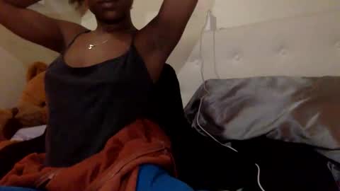 Snapshot of syiatonite chatting on 01-15-26, 11:52 syiatonite online show from 01-15-26, 11:52