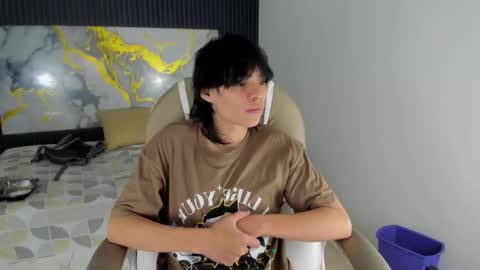 sylasfrost online show from 12-01-25, 08:03