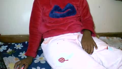 sylviasexy27 online show from 12-02-25, 05:46