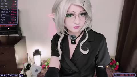 Snapshot of sylvie_fey chatting on 03-02-25, 10:05 Sylvie online show from 03-02-25, 10:05