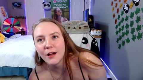 Snapshot of syndica chatting on 02-27-26, 01:49 Jennah online show from 02-27-26, 01:49