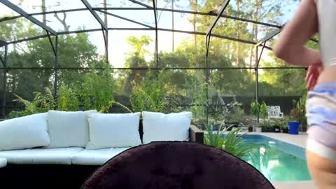 Snapshot of syndica chatting on 05-18-26, 11:10 Jennah online show from 05-18-26, 11:10