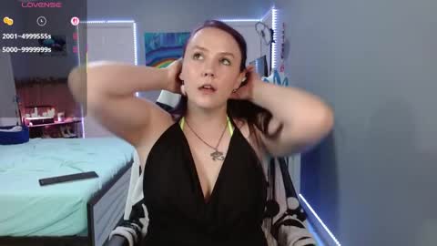 Snapshot of syndica chatting on 05-21-26, 12:17 Jennah online show from 05-21-26, 12:17