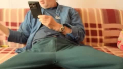 Snapshot of szaszinno6669068 chatting on 09-20-25, 06:03 szaszinno6669068 online show from 09-20-25, 06:03