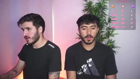 Snapshot of t0ny_wylie chatting on 10-07-25, 08:17 t0ny_wylie online show from 10-07-25, 08:17