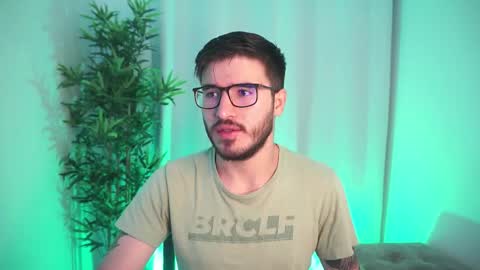 Snapshot of t0ny_wylie chatting on 11-05-25, 09:31 t0ny_wylie online show from 11-05-25, 09:31