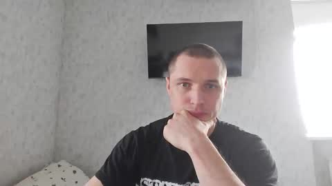 Den online show from 05-07-26, 05:57