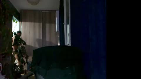 Huracane online show from 10-08-25, 03:53