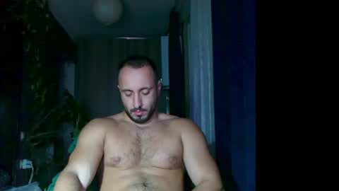 Huracane online show from 11-06-25, 02:29