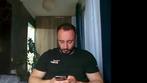 Huracane online show from 05-03-26, 03:40